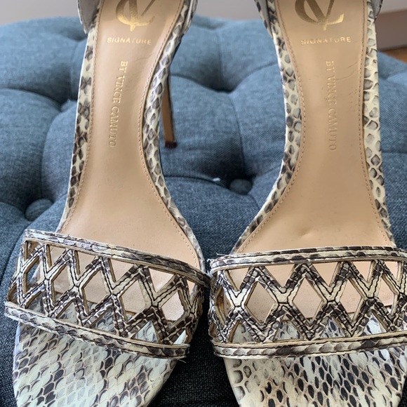 Vince Camuto Signature Ankle Cuff Snake Sandals - Picture 4 of 5